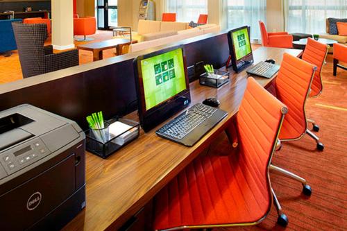 Courtyard by Marriott Akron Stow - image 11