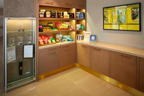 Courtyard by Marriott Belgrade City Center - image 7