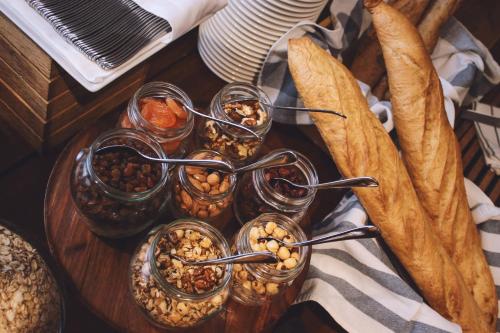 Courtyard by Marriott Belgrade City Center - image 8
