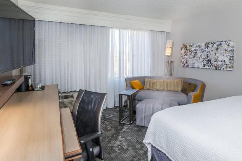 Courtyard by Marriott Nashville at Opryland in Nashville, USA