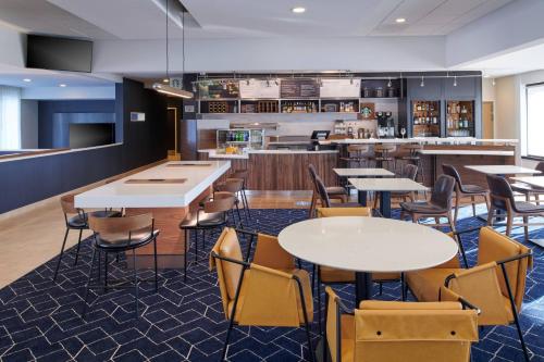 Restaurant, Courtyard by Marriott Chicago Lincolnshire in Lincolnshire (IL)