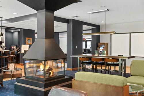 Fuajee, Courtyard by Marriott Burlington Williston in Williston (VT)