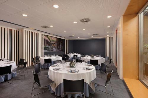 Four Points by Sheraton Barcelona Diagonal - image 2