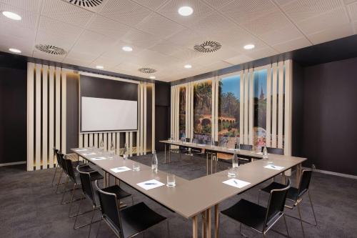Four Points by Sheraton Barcelona Diagonal - image 10