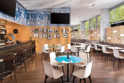 Four Points by Sheraton Barcelona Diagonal - image 4