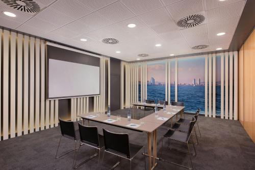 Four Points by Sheraton Barcelona Diagonal - image 7