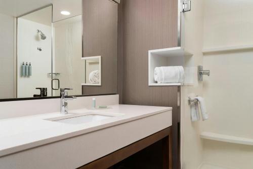 Courtyard by Marriott Denver North/Westminster - image 12