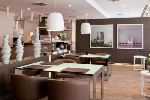 AC Hotel Sant Cugat - image 7