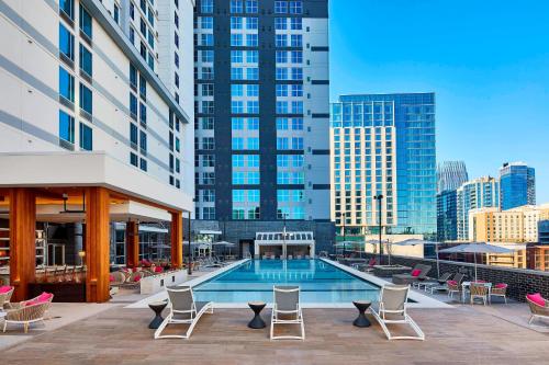 Ac Hotel By Marriott Nashville Downtown