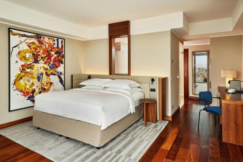 JW Marriott Hotel Frankfurt - main image