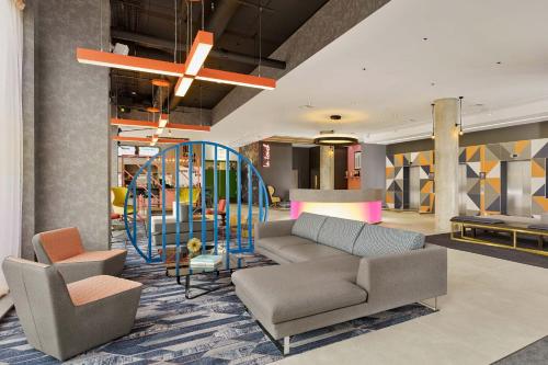 大厅, Aloft by Marriott Birmingham Eastside in 伯明翰