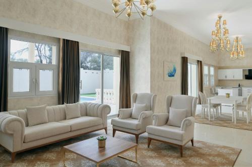 Piscina, Al Samriya, Doha, Autograph Collection in Ar Rayyan