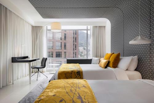room detail thumbnail 1