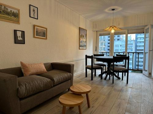 The pearl, 100 meters from the ocean