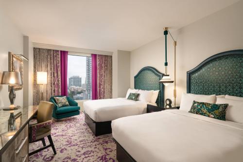 Queen Room with Two Queen Beds and Roll-in Shower - Mobility Accessible