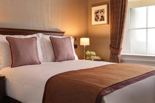 The Shelbourne Autograph Collection - image 7
