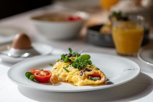 AMERON Frankfurt Neckarvillen Boutique - image 6