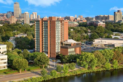Courtyard by Marriott Boston Cambridge, Cambridge