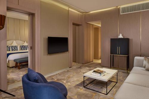 643121808 Paragraph Resort & Spa Shekvetili, Autograph Collection