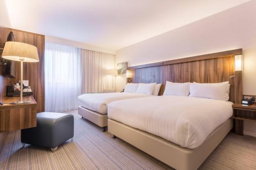 Courtyard by Marriott Glasgow Airport - image 8