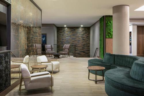 Courtyard by Marriott Chicago Downtown/River North - image 13