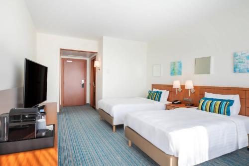 Courtyard By Marriott Brussels - image 11