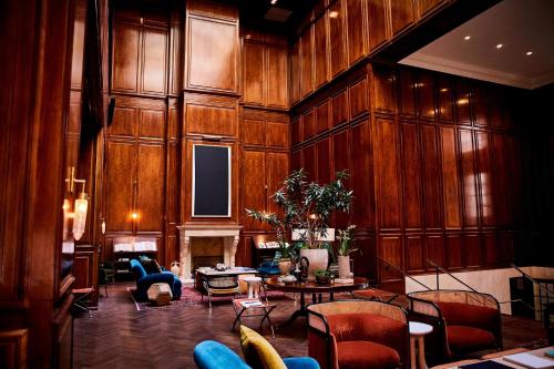 The Adolphus