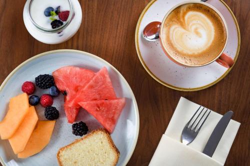 AC Hotel Genova - main image