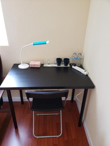Two bedrooms with private bathrooms by Golden Gate Park & Ocean Beach in Richmond District