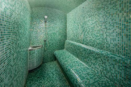 Courtyard by Marriott Budapest City Center - image 10