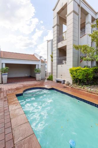 Budget-Friendly & Cozy Haven by BK Hospitable, Midrand (Foto 9)