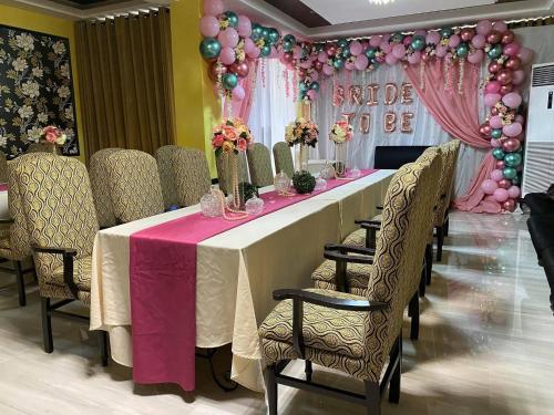 FAIR CROWN SUITES near Davao Zorb Park