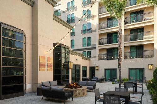 Courtyard by Marriott Los Angeles Pasadena Old Town, Pasadena (foto 10)