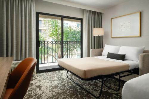 Courtyard by Marriott Los Angeles Pasadena Old Town - image 3