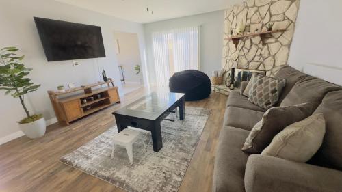 Molino 3 bedroom 2 bath with pool, Las Vegas (photo 6)