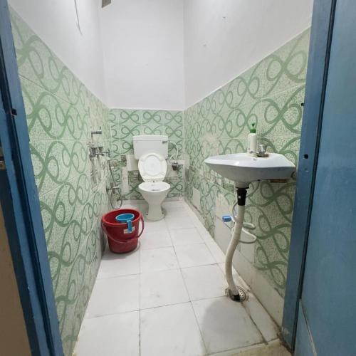 Nest Tales Backpacker Hostel – Khajuraho, IN