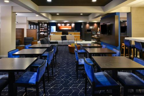 餐廳, Courtyard by Marriott Detroit Utica in 尤蒂卡
