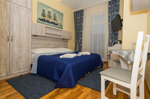 1 double bed