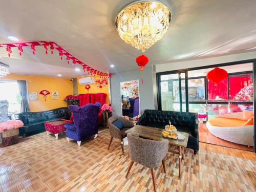 เมืองบัวการ์เด้นท์รีสอร์ท in Kaset Wisai