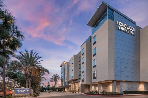 Homewood Suites by Hilton Anaheim Resort