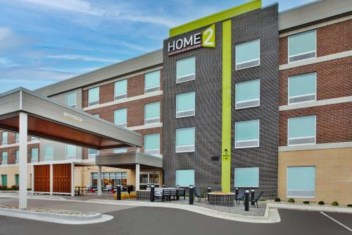 . Home2 Suites By Hilton Grand Rapids Northeast