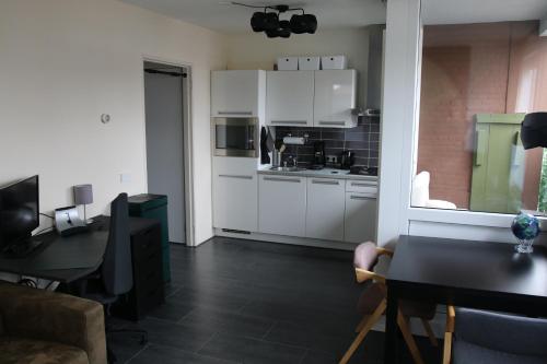 Konyha, Business Apartment Solar Eindhoven in Kronehoef