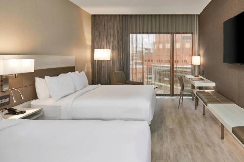 AC Hotel by Marriott Greenville - image 11