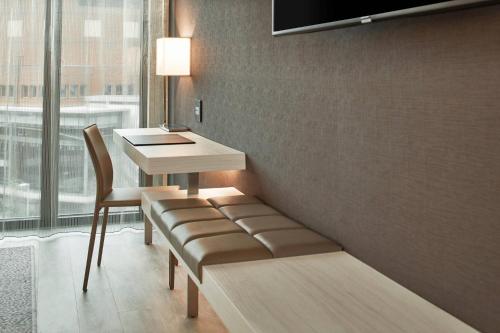 643193717 AC Hotel by Marriott Greenville