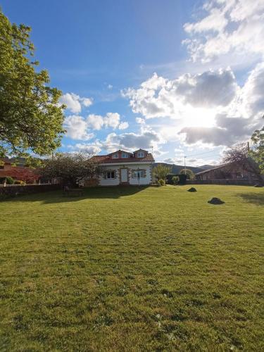 外部景觀, The living mountain - HAYA CORVA - Ruente in 倫特