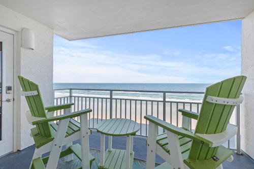 Sea Coast Gardens II 402 in New Smyrna Beach, USA