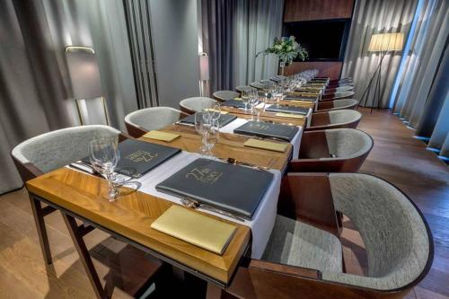 Courtyard by Marriott Katowice City Center - image 13