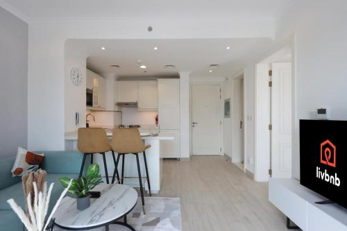 Livbnb-Modern Living 1B Apartment in JVC, Дубай (фото 7)