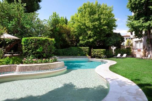 Sina Villa Medici Autograph Collection - image 13