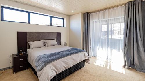 ブタブタ Highland Haven 4つ星 シングルルーム スイート